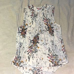 Floral sleeveless blouse - Never worn!